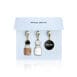 Un kit de 3 charms Miu Miu Parfums offert dès l’achat d’un parfum 50ml et plus dans la marque Miu Miu.